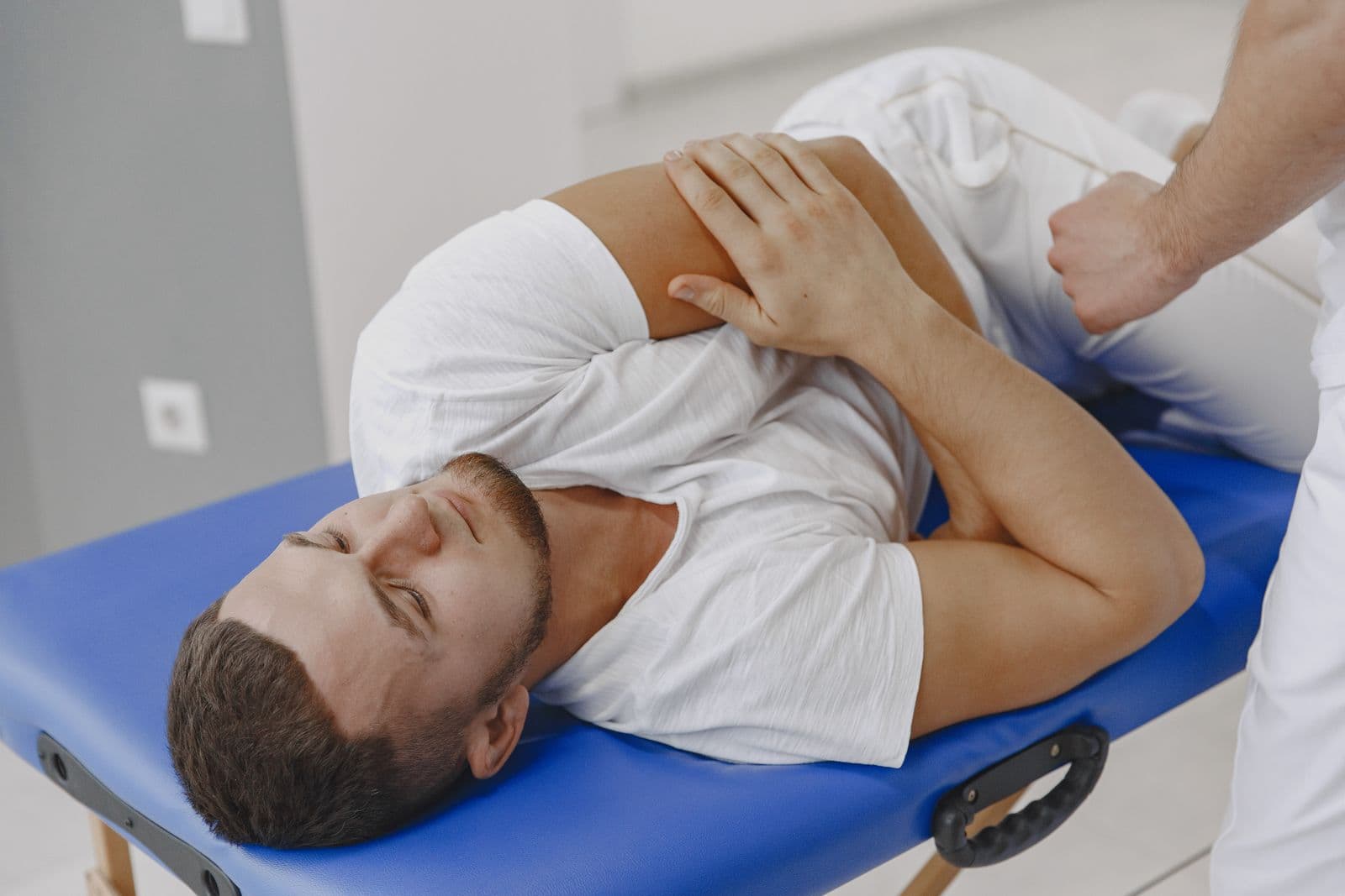 Genesis Wellness Centers therapy session